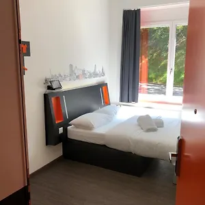 Easyhotel West 2*, Zürich Schweiz